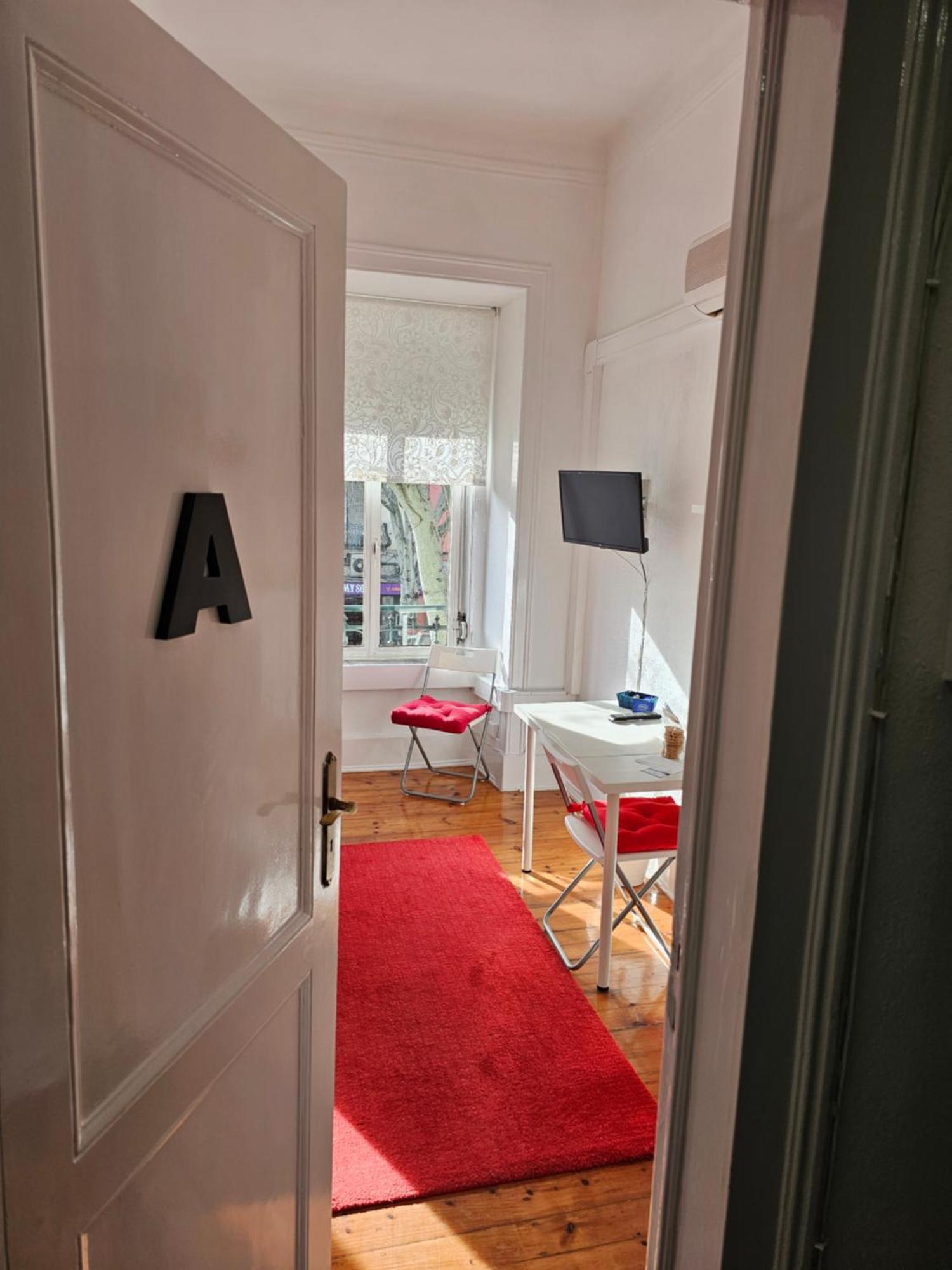 Almirante Guesthouse Lisboa Szoba fotó